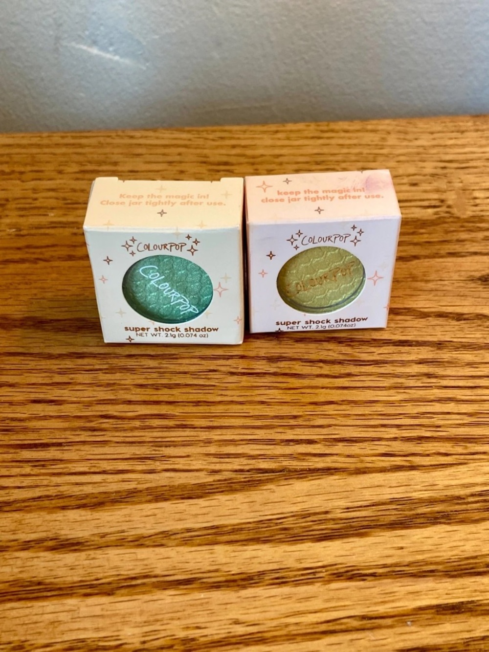 (2) Colourpop Super Shock Shadow Pressed Juice & OBVI (Glitter-Metallic) Green Y